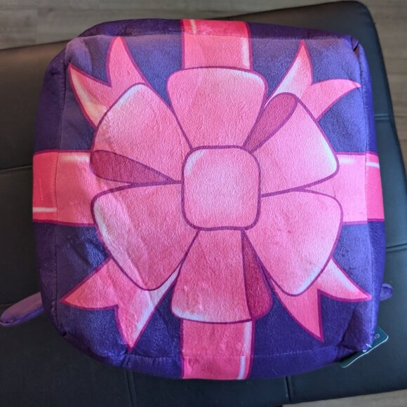 Purple and pink Cube Pillow from Shopkins - Picture 2 of 4